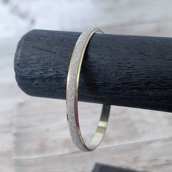 Gold Tone with Glitter Bracelet - Condition Issues - Picture 1 of 8